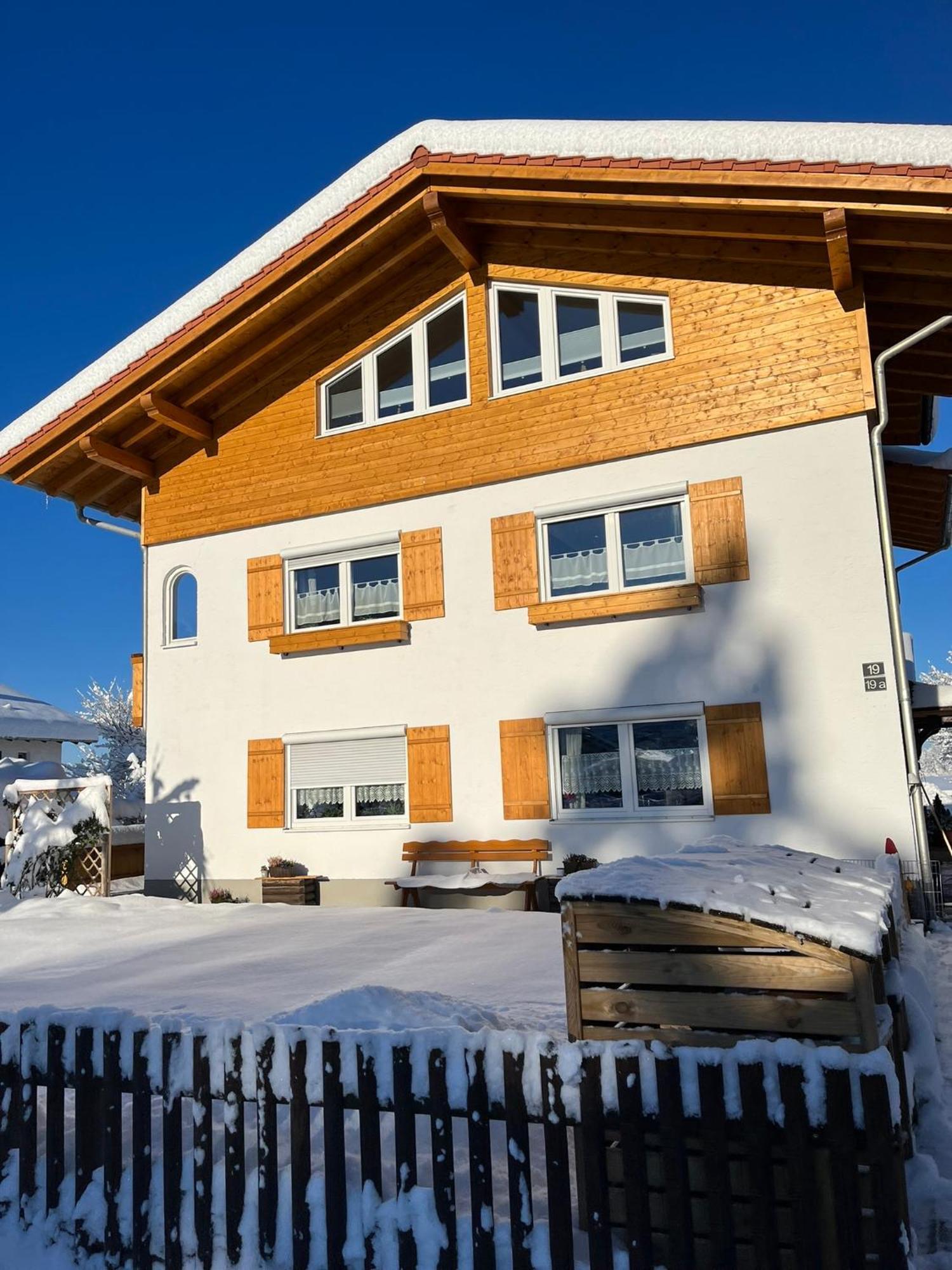 23 Neu Erbaute Ferienwohnung Mit Schloss- Und Panoramablick Halblech Kültér fotó